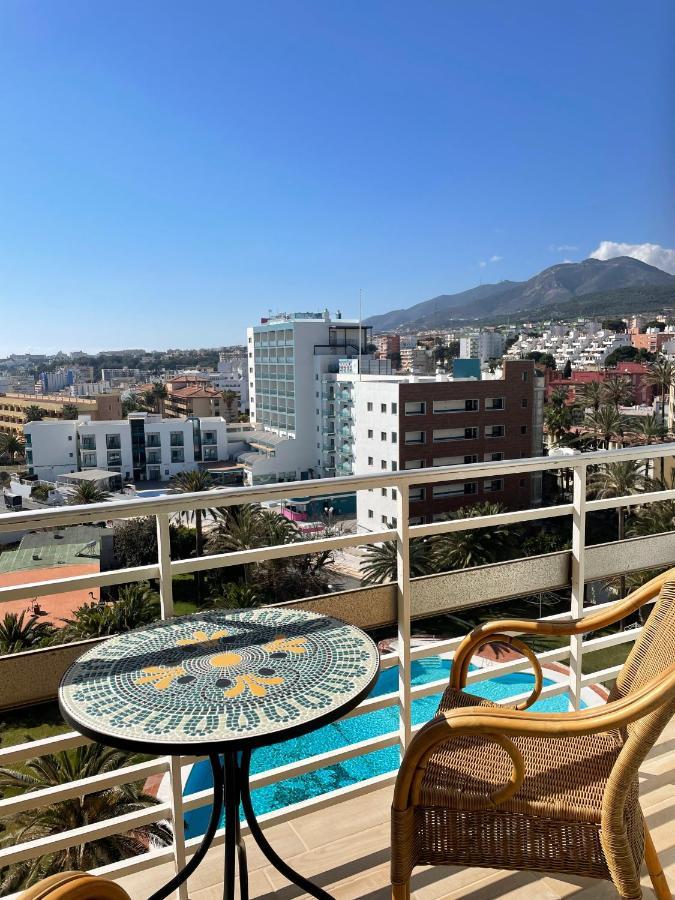 Apartamentos Calma Rentals Торемолинос Екстериор снимка